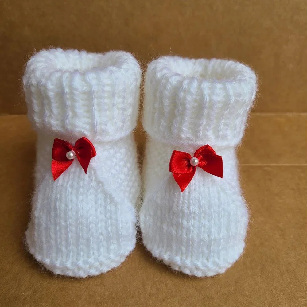 Cute Baby Booties Knit Baby Boots Baby Shower Booties White Size 0-3 Months